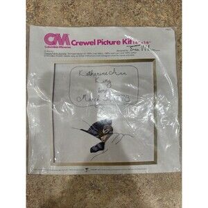 New VTG Erica Wilson Crewel Kit Chessie CAT Baby Birth CM 7922 Embroidery 70s